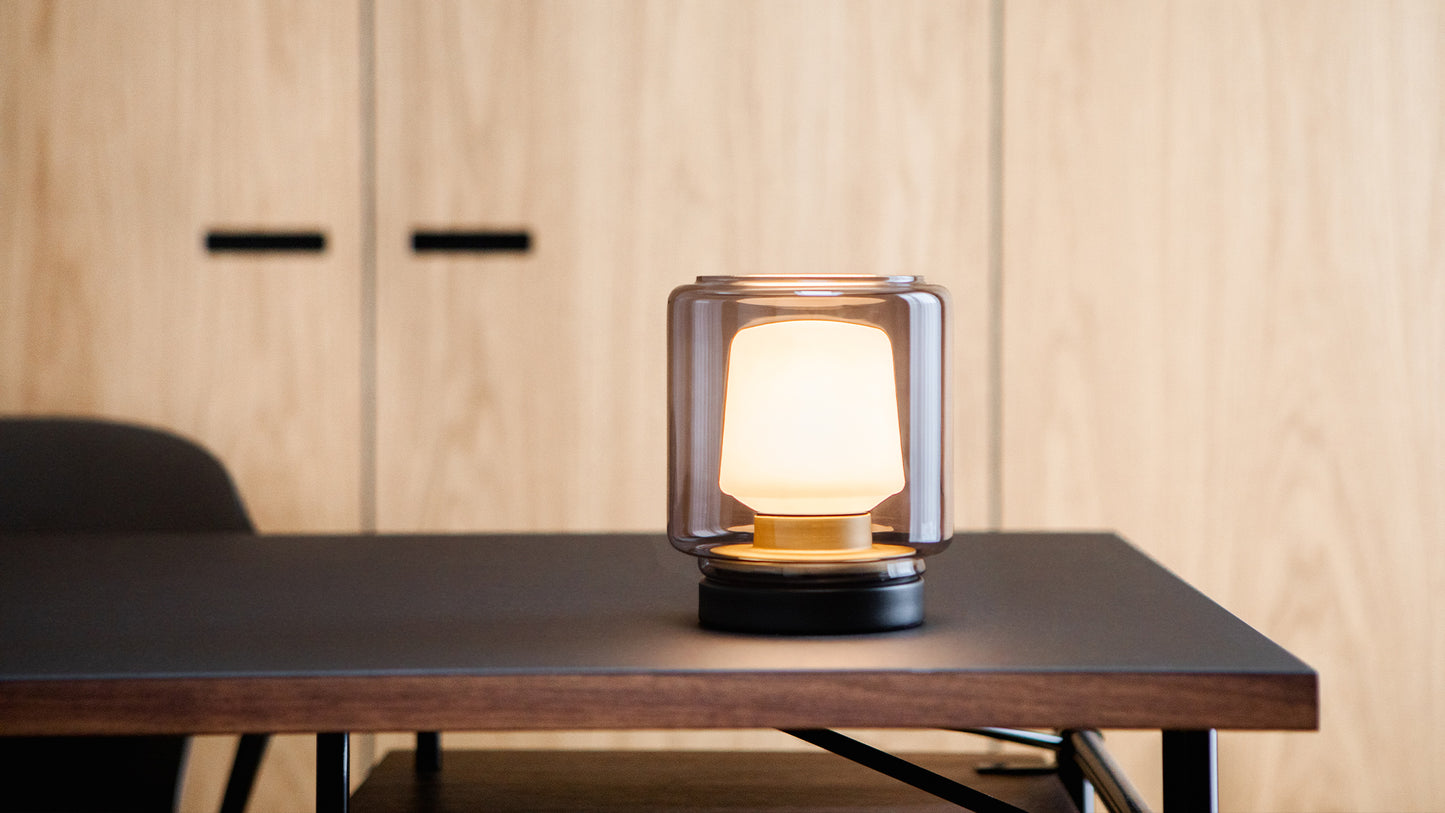 Ambience - Lamp Intelligent - Indendørs/udendørs batteridreven Bluetooth lampe