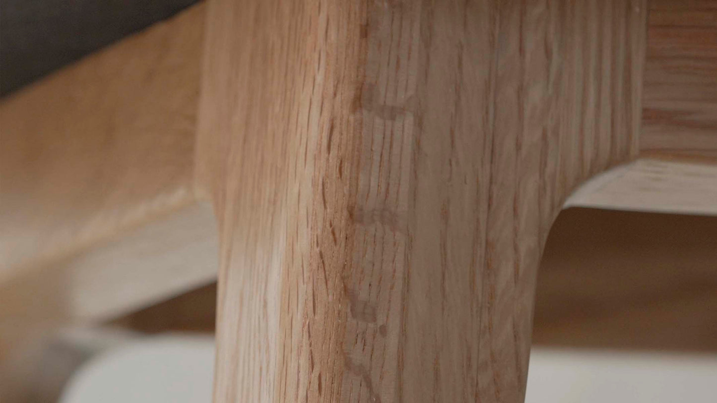 Nordic Bench - Oak - Bænk i smukt dansk design