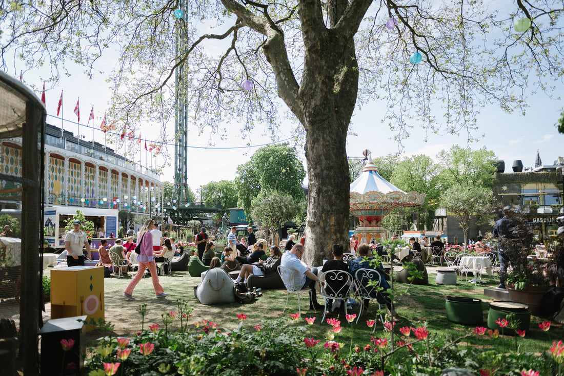 Gæster i SACKit Cobana loungemøbler under Tivoli Food Festival