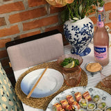 Move 150 højttaler front i lyserød Fiord stof fra Kvadrat, rektangulær med lædermærke.