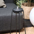 Sort pulverlakeret rustfrit stål Patio Accessory Stand med rund base og stativ til udendørs brug