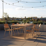 Udendørs Kirra Dining Table i taupe pulverlakeret aluminium med teaktræsbordplade 210x90 cm