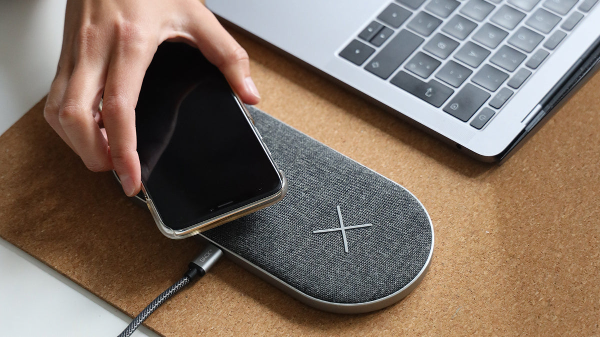 CHARGEit Dual Dock - Trådløs dual oplader