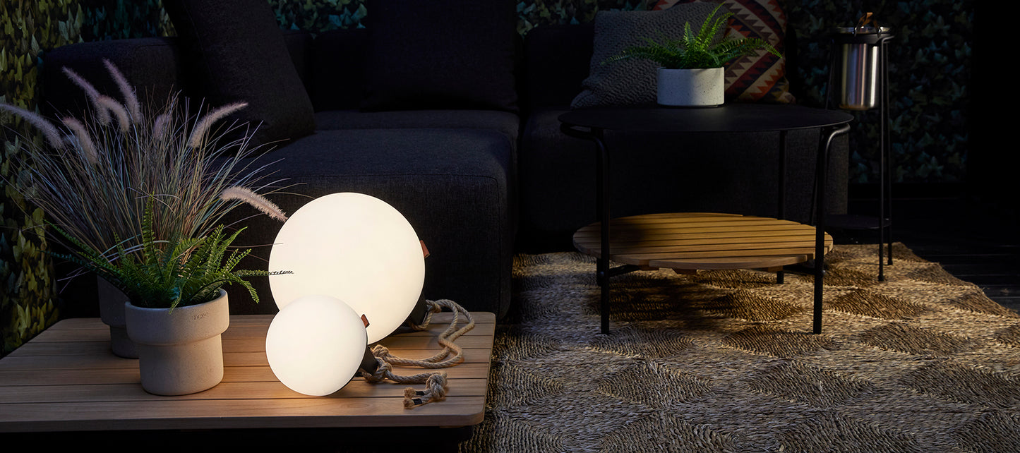 Light 250 - LogBuy - Udendørs/indendørs batteridreven lampe - Ø30 cm