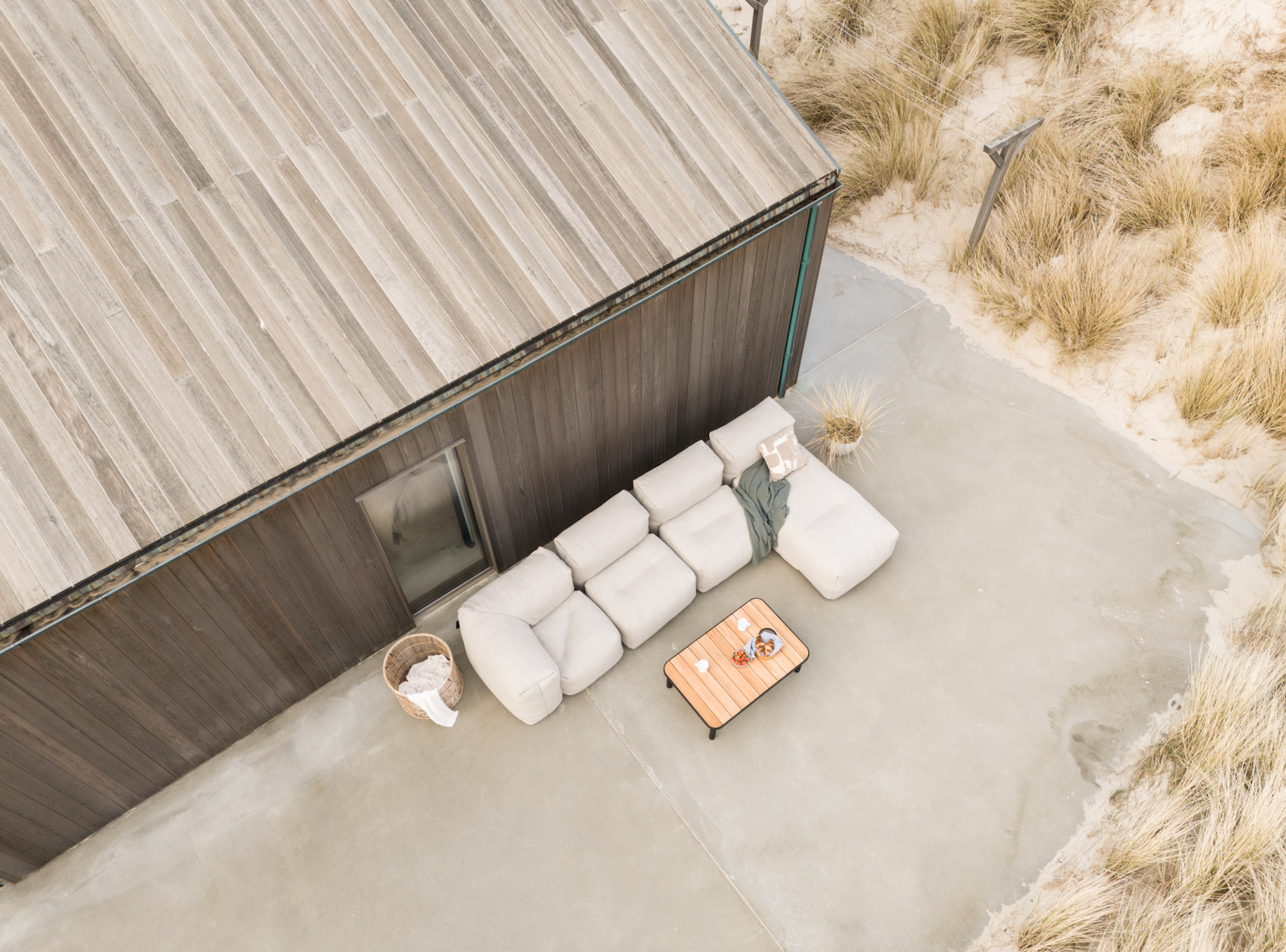 Indret med udendørs loungemøbler – Inspiration til dit uderum | SACKit