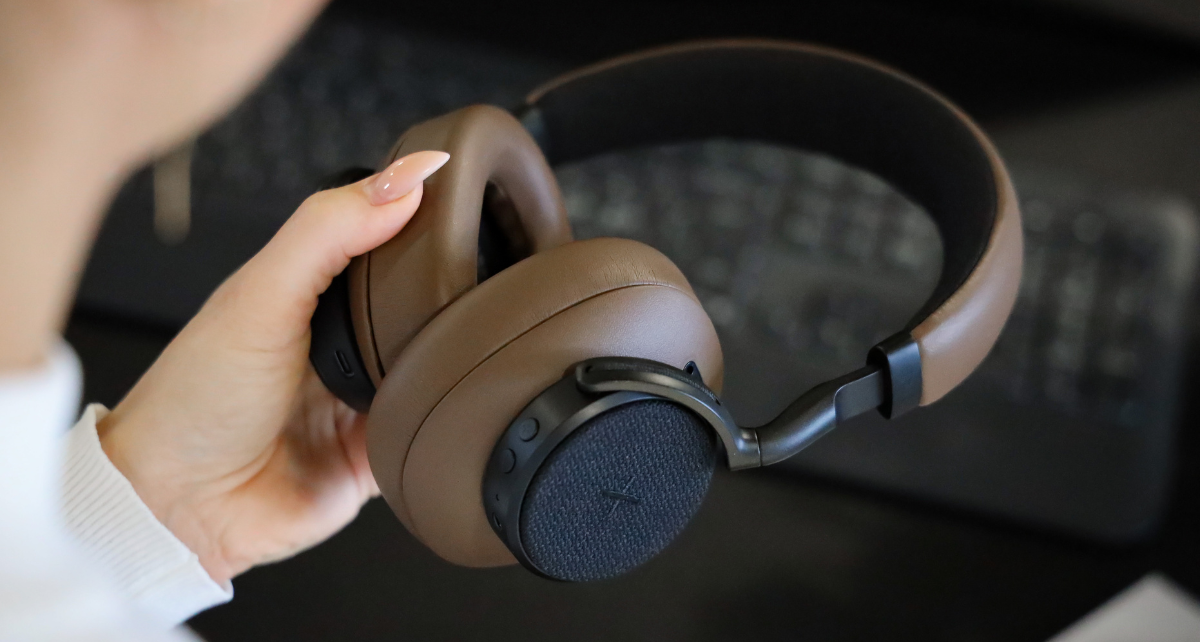 Touch 410 - Hybrid Active Noise Cancelling Over-ear høretelefoner