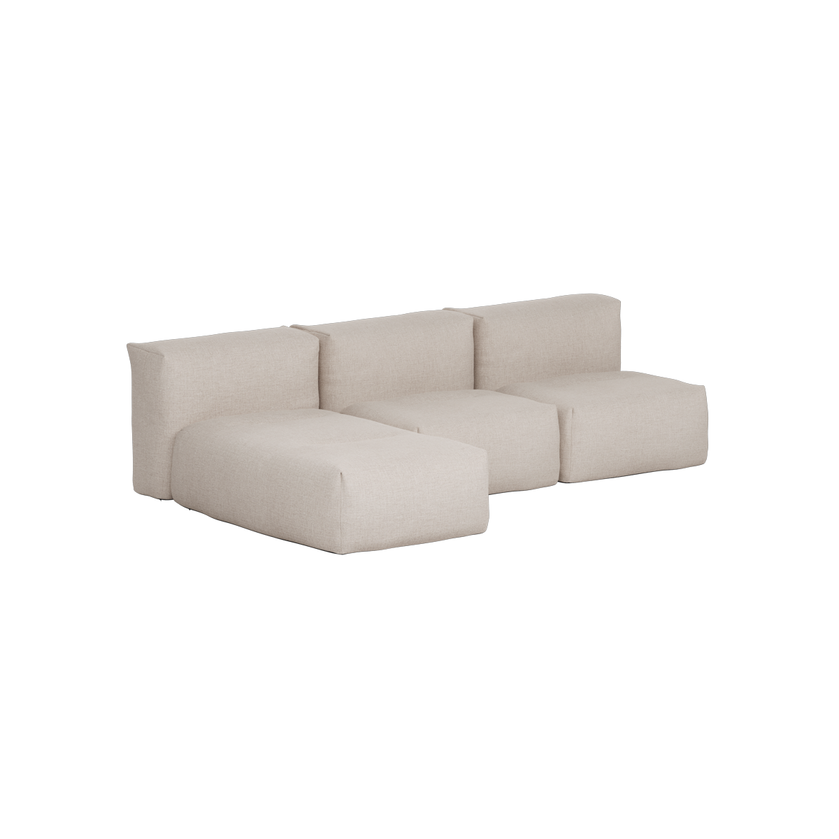 Beige blød udendørs sofa i modulopbygning med tre siddepladser og en rummelig chaiselong til afslappet nordisk udeliv