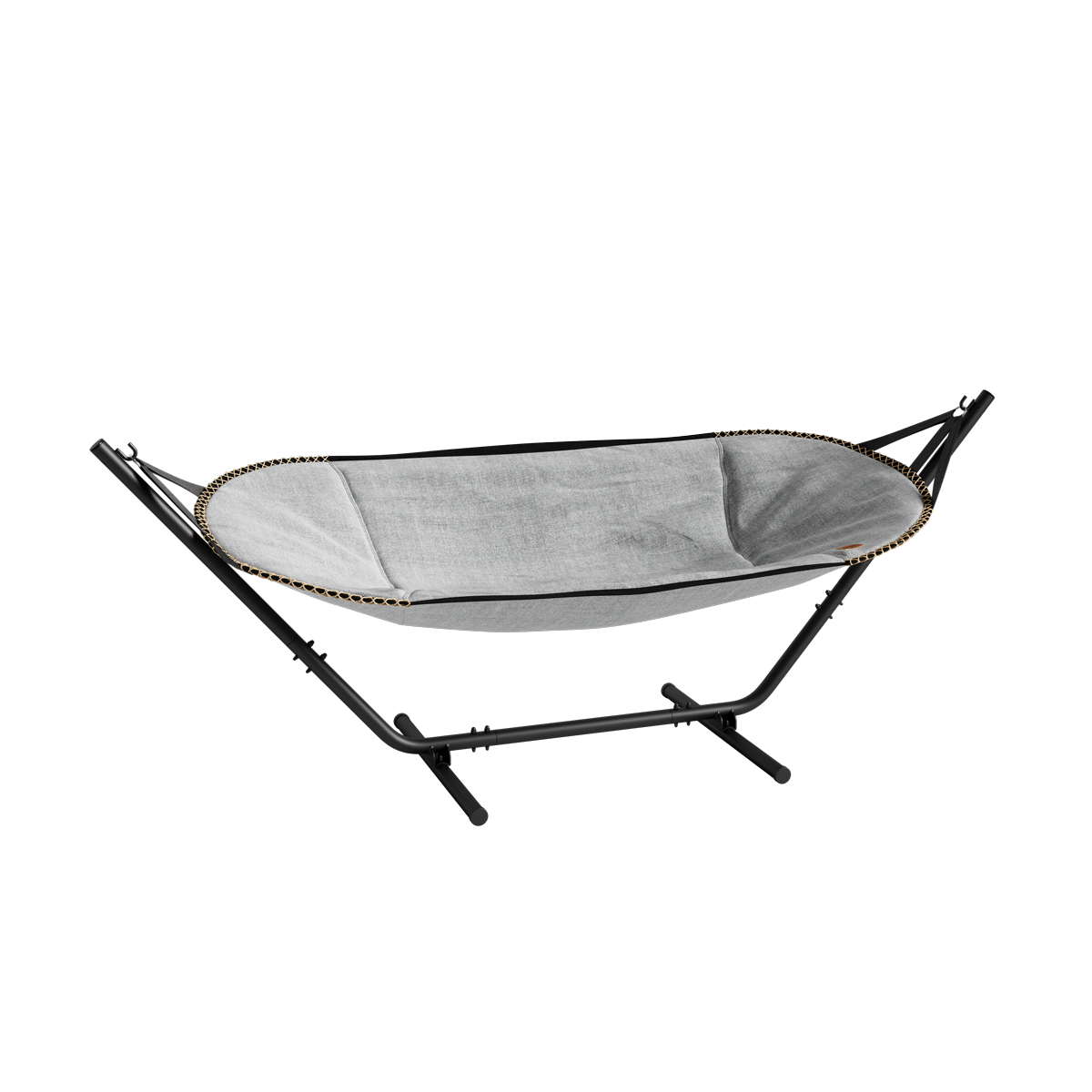 Cobana Hammock hængekøje i sand melange stof med sort aluminiumstel til udendørs brug.