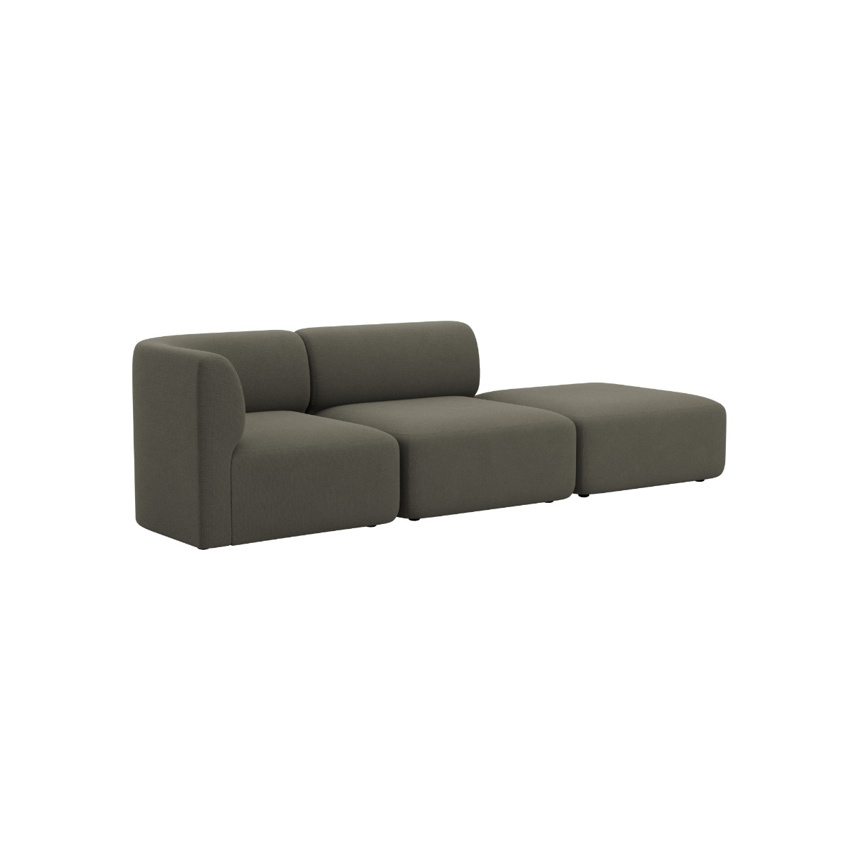 Fjord sofa fra sackit med to siddepladser og åben chaiselong i blødt olivengrønt stof på sort baggrund