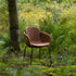 Indendørs spisebordsstol Chair no. One S2 i Luna Sandstone med polstret Spoor læder og pulverlakeret stel.