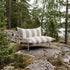 Mollis Lounge Chair udendørs sofa i Renesse Taupe med aluminiumsramme og blødt tekstil.