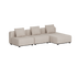 Beige modulopbygget udendørs loungesofa med tre sæder og chaise longue samt bløde ryghynder fra sackit designet i Danmark til nordisk vejr