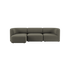 Mørkegrå Fjord sofa fra sackit med tre brede siddepladser bløde afrundede armlæn og et roligt skandinavisk design vist på sort baggrund