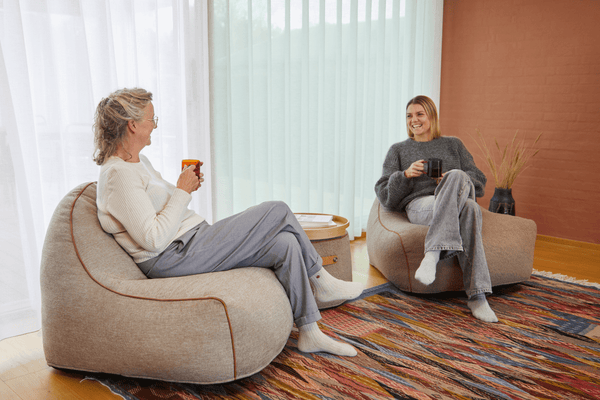 Loungestole til indendørs brug: Sådan skaber du et afslapningsunivers i dit hjem med SACKit Chair Indoor