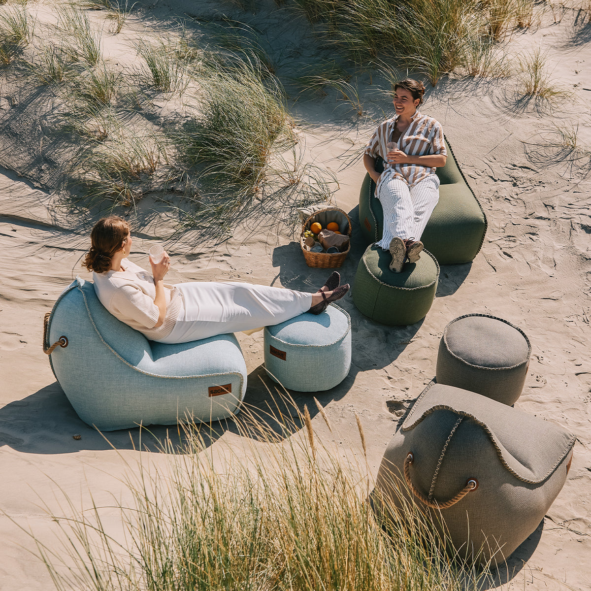 Cobana Lounge Chair & Pouf - Indendørs og udendørs sækkestol med puf
