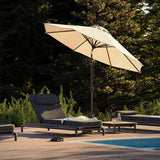 Kirra Side Table i sort med teaktræbordplade og pulverlakeret aluminiumsstel til udendørs brug