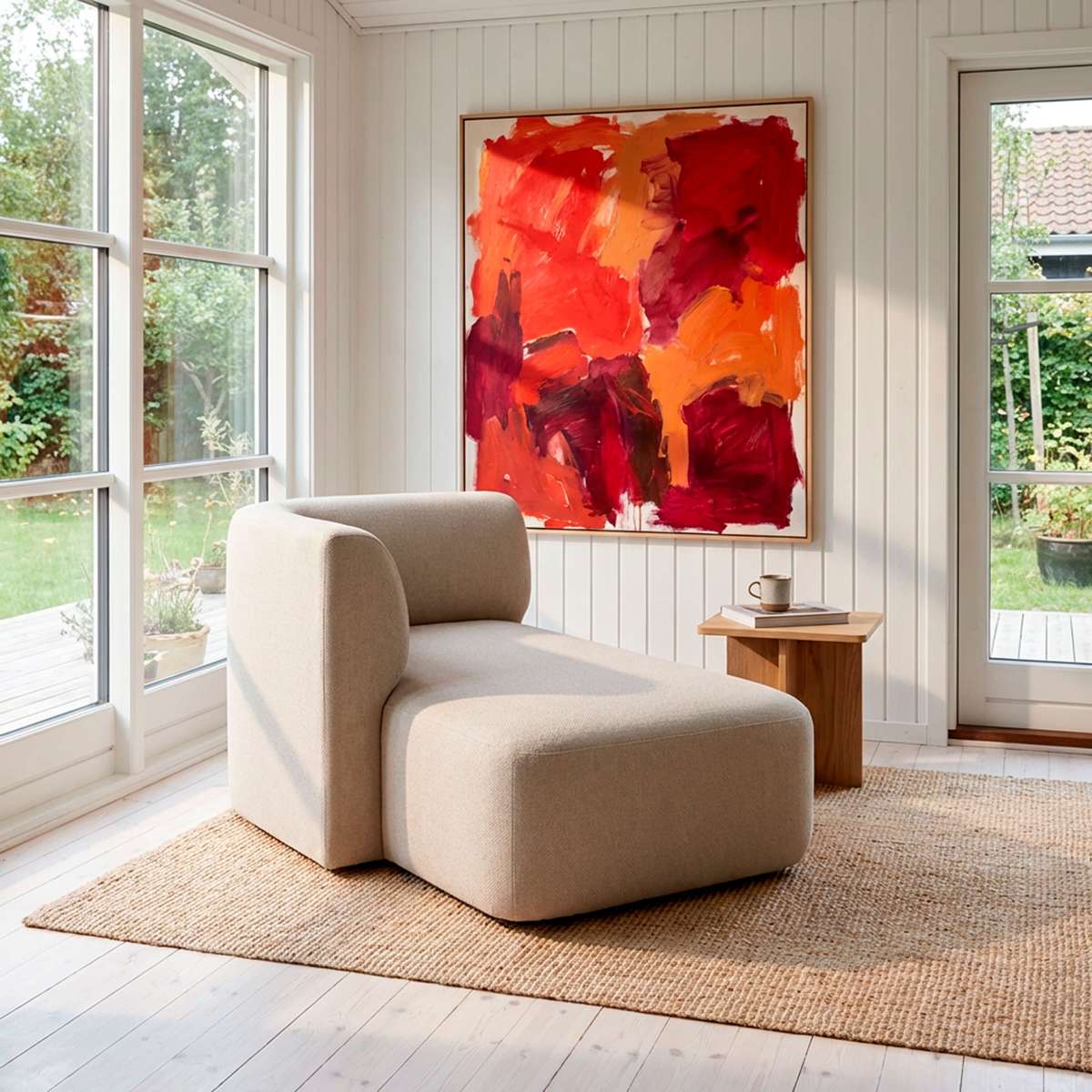 Fjord Sofa med højre chaise i brun Sealife tekstil med bløde linjer og afrundede kanter.