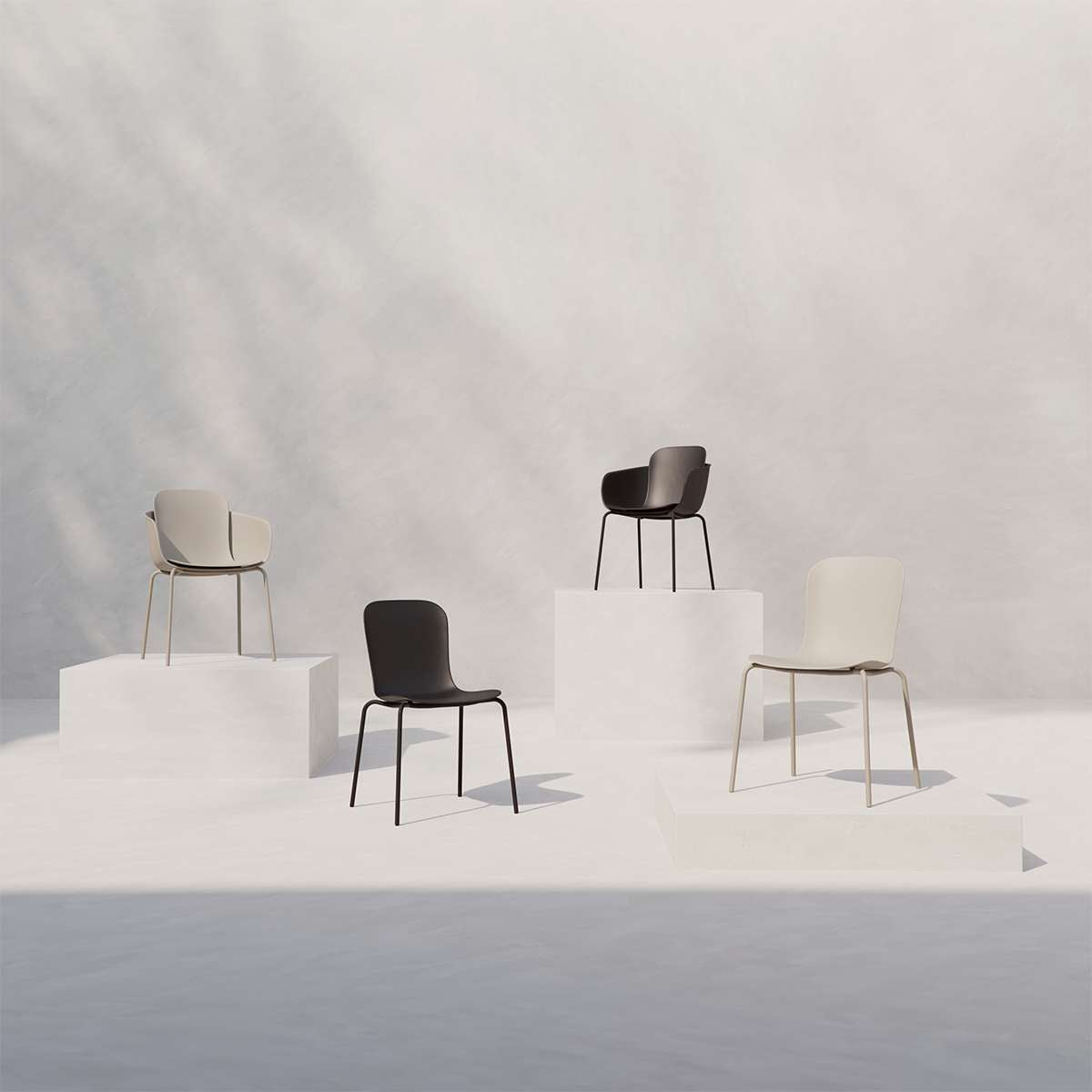 Patio Chair no. One med taupe skal og sort stel i pulverlakeret stål til udendørs brug.