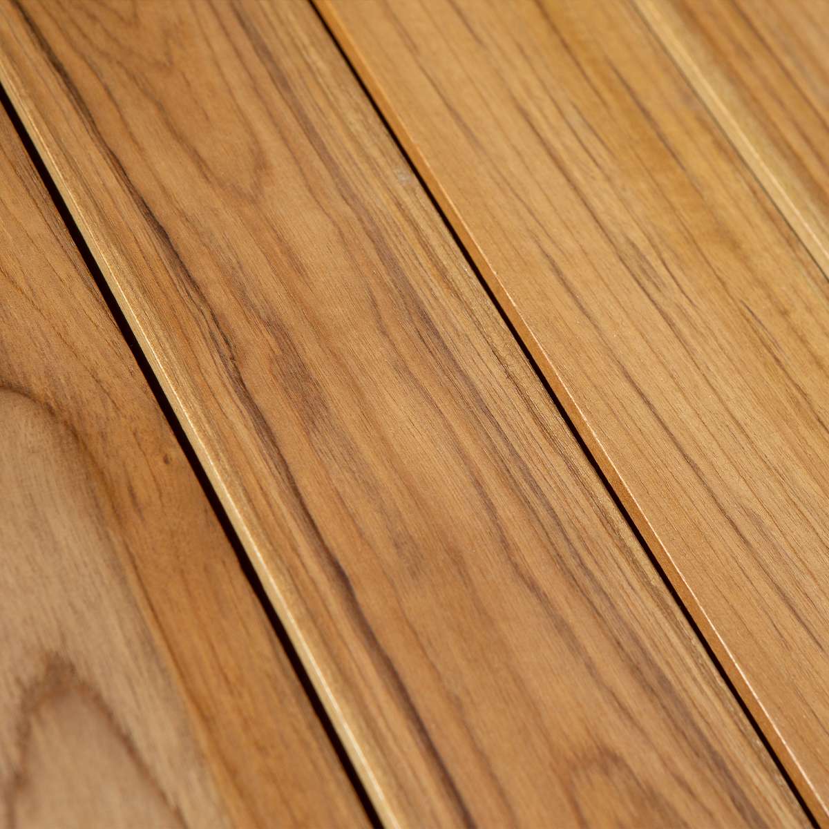 Taupe Kirra Dining Table in teak and aluminum with natural wood grain close-up detail