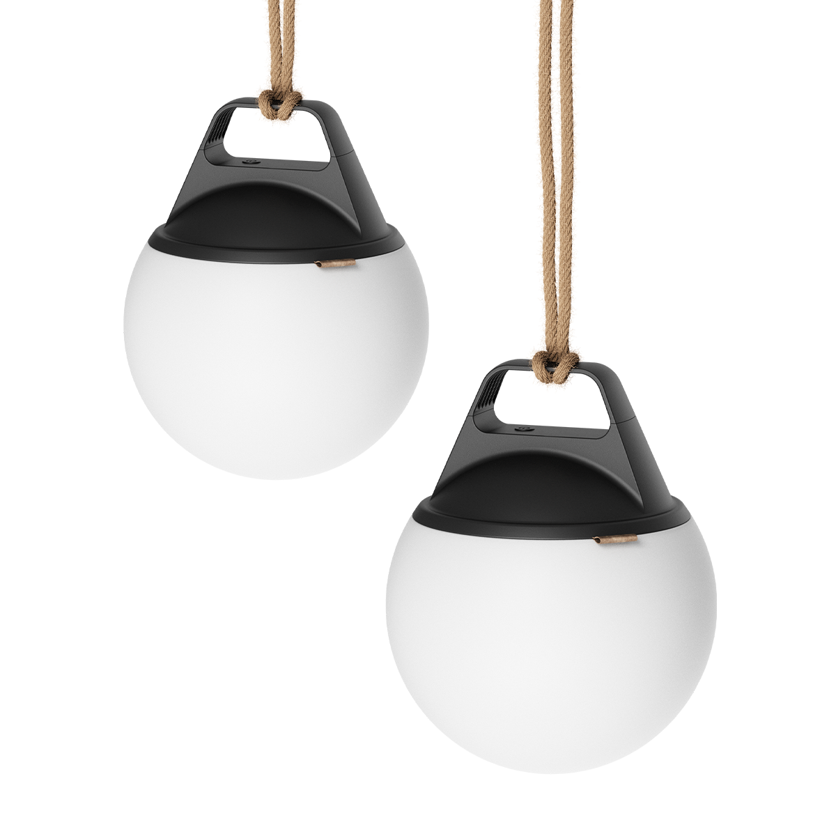 To SACKit Light 250 udendørs lamper med rund kuppel og håndtag i maritimt dansk design