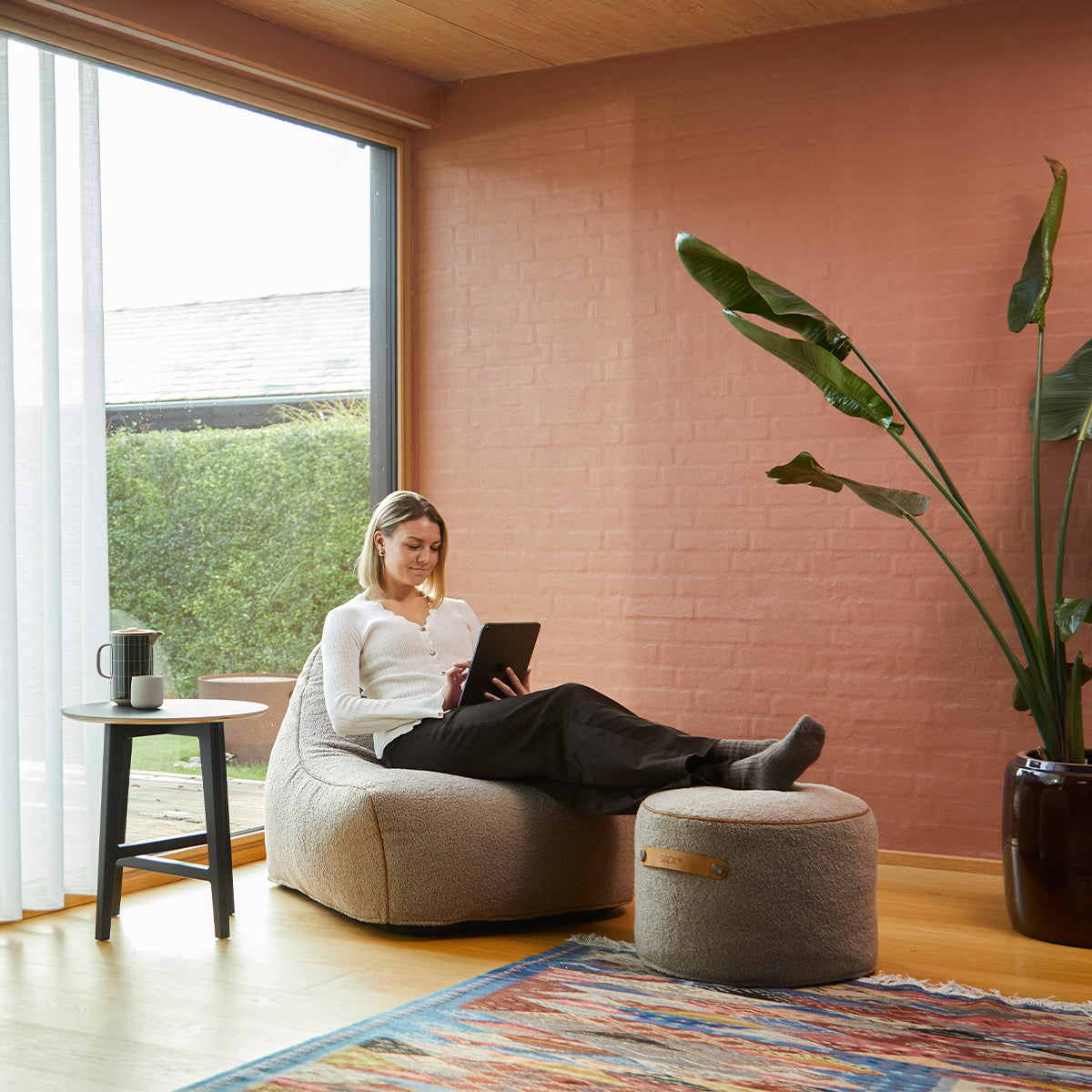 SACKit Pouf Indoor - Indendørspuf til fodstøtte eller sidebord