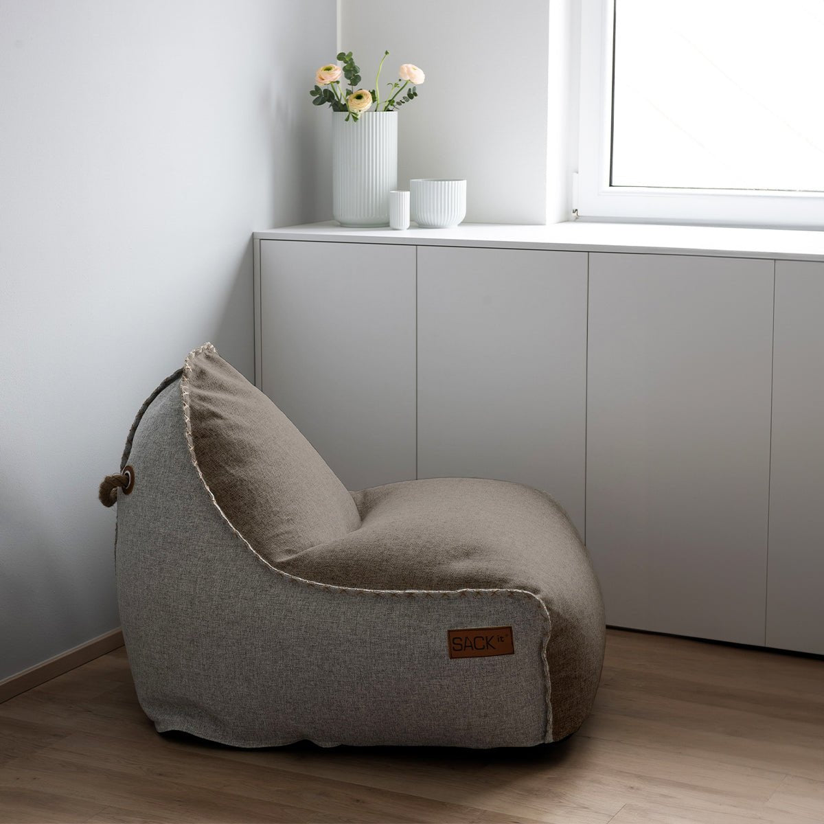  | Cobana Lounge Chair - Brown/White - Cobana Brown/White | SACKit | Cobana Lounge Chair - Brown/White - Cobana Brown/White | SACKit