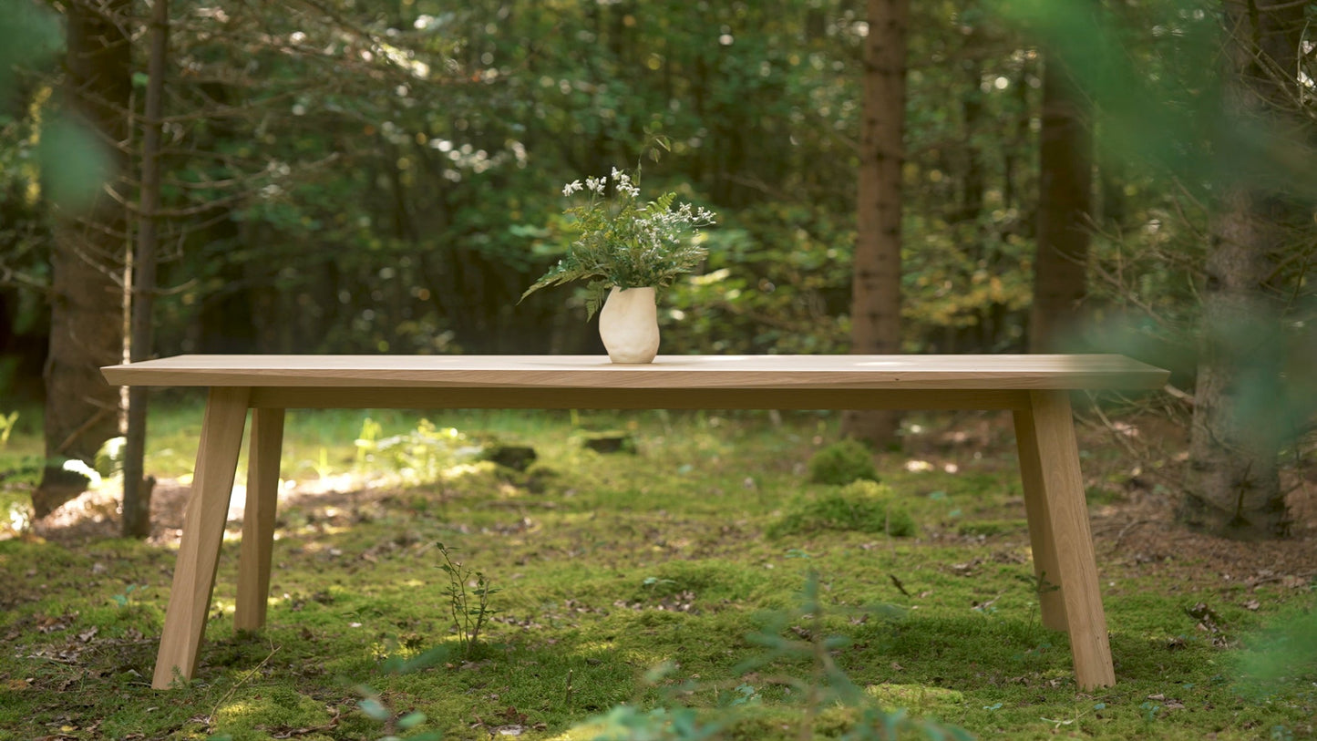 Edge Dining Table - 180x90 cm - Egetræs spisebord