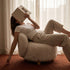 Favn Lounge Chair & Pouf – miljøbillede