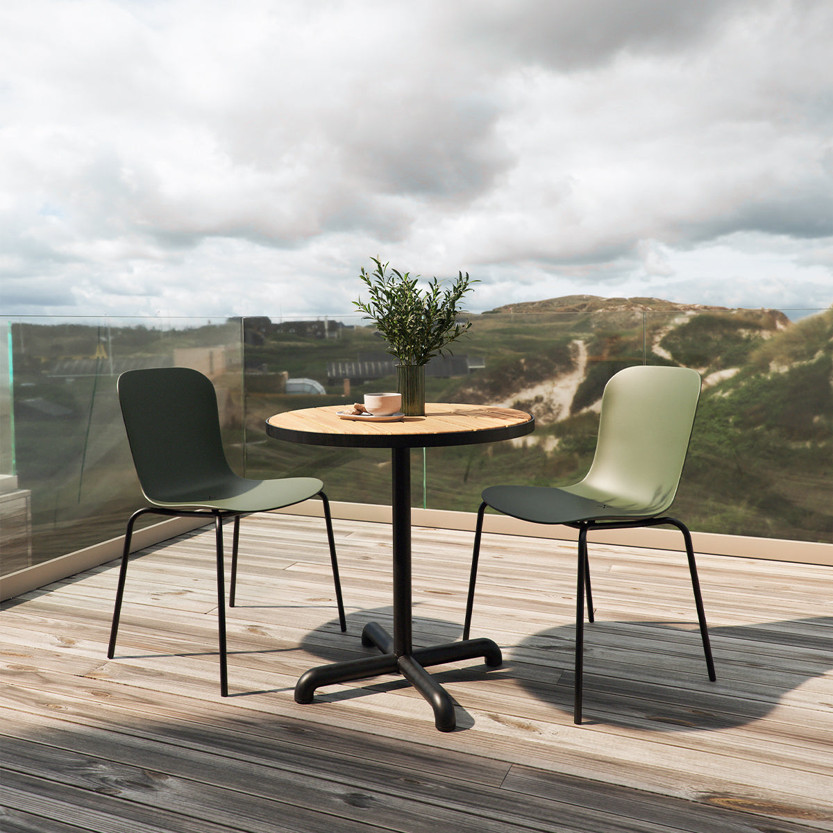Kirra Cafe Table Noir & 2 Patio Chair No. One - SACKit Cafe Havemøbelsæt