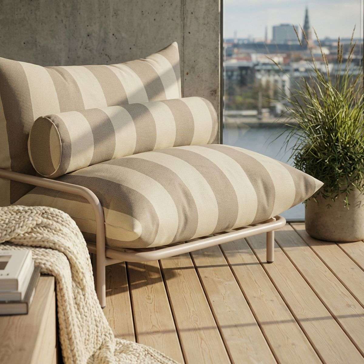 Outdoor Cushion - Bolster [Contract]