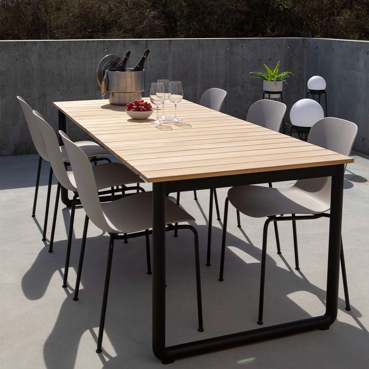 Patio Dining Table - 210x90 – miljøbillede