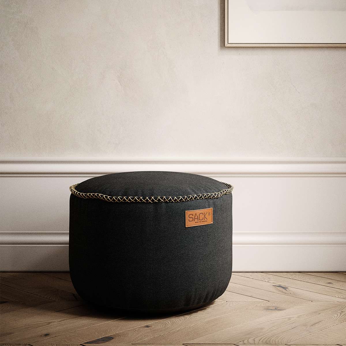 Canvas Pouf 2 Pack i sort og sandfarvet canvas med håndsyede hørsting, rund og multifunktionel puf.