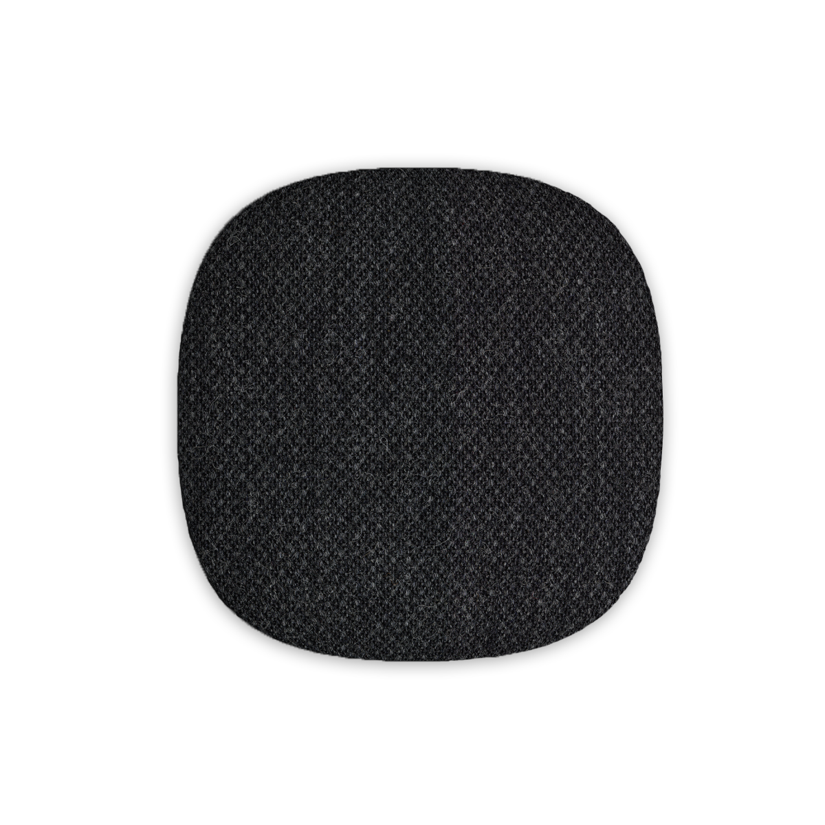 Go Front højtalercover i Coal X farve med Fiord stof fra Kvadrat, passer til Go-højttalere.