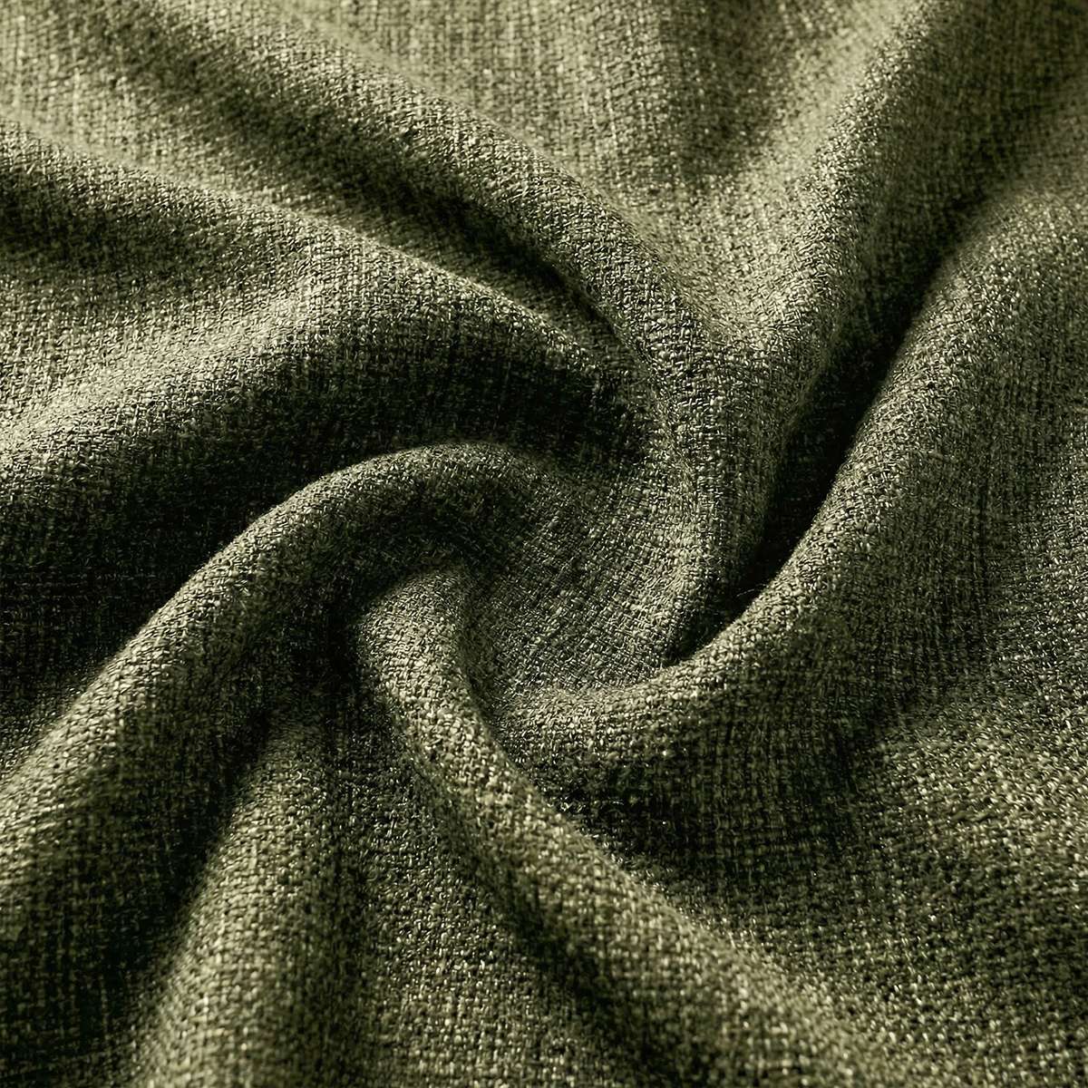 Soft Sofa Outdoor Pouf i Kirra Olive, blød og lav udendørs siddepouf i tekstil.