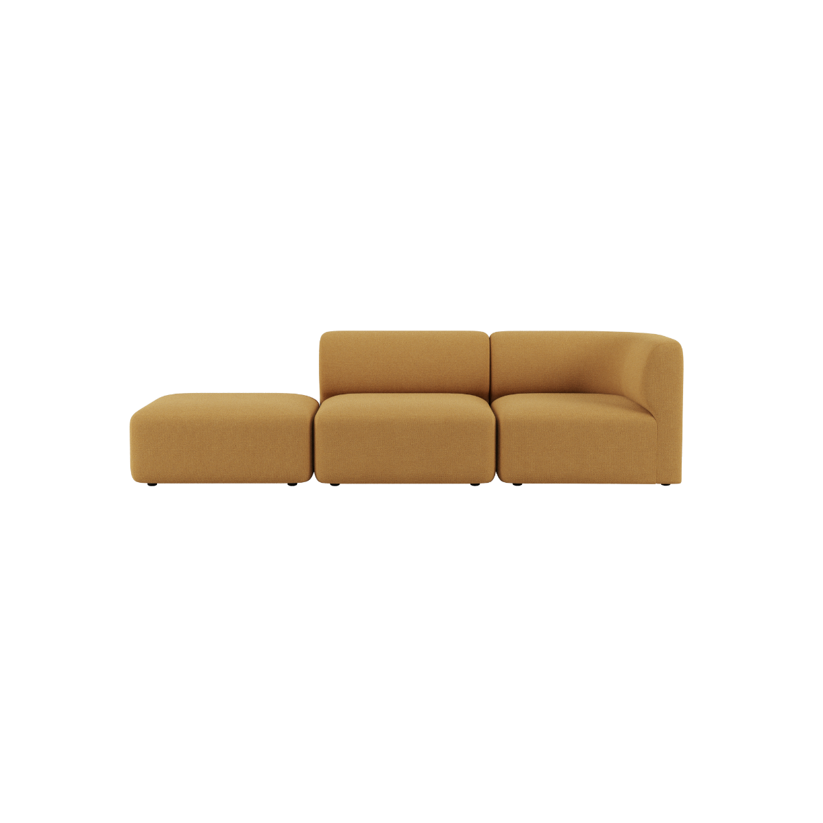 sackit Fjord sofa i varm okkerfarve med to siddepladser og åben endemodul til venstre på sort baggrund