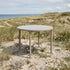 Udendørs Kirra Dining Table i taupe pulverlakeret aluminium med teaktræ bordplade, rund Ø110 cm.
