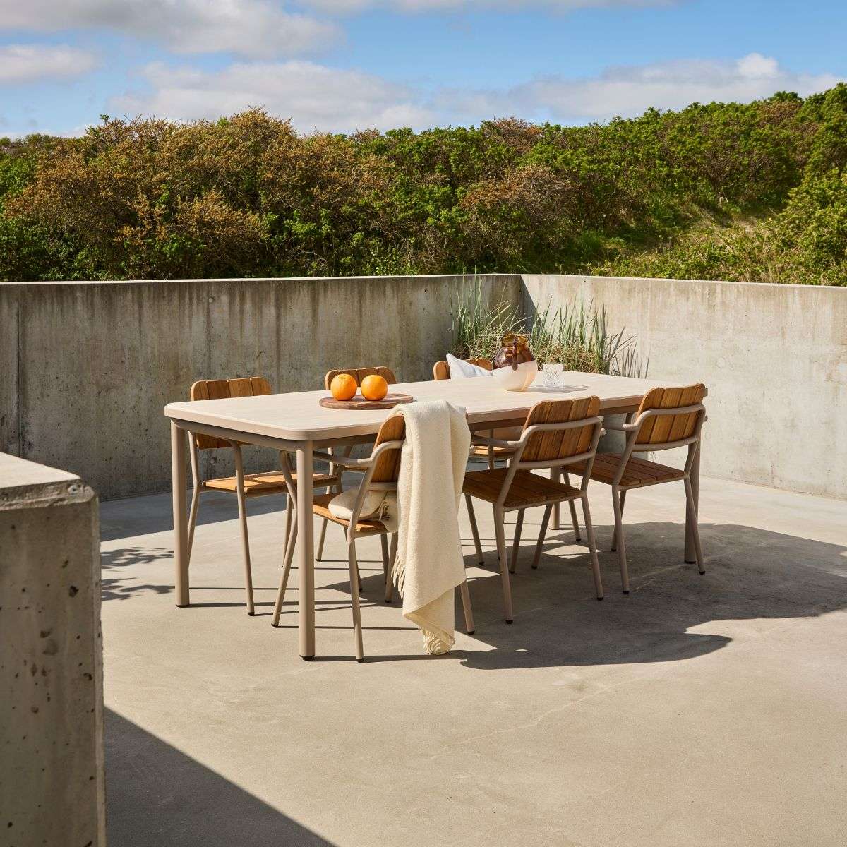 Kirra Dining Table Ceramic & 6 Kirra Patio Chair