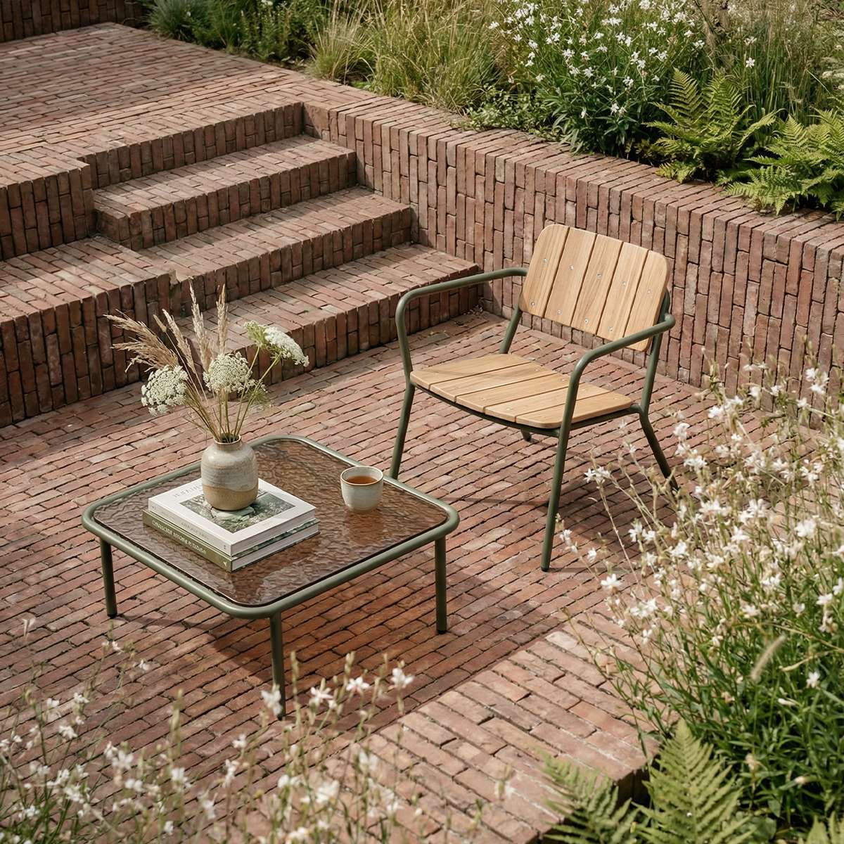 Mollis Coffee Table